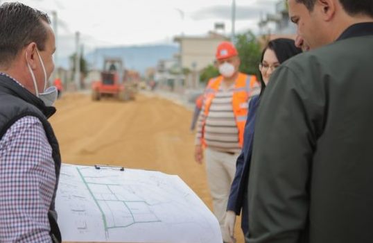 Rehabilitohen disa rruge ne Tirane: Perfundojne punimet ne 10 akse periferike